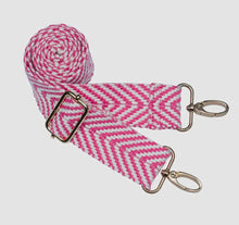 Load image into Gallery viewer, Quilted Quench Puffy Bottle Tote - PINK