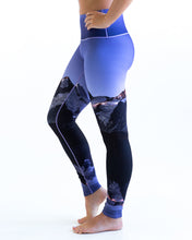 Load image into Gallery viewer, Glacier Glow Yoga Pants