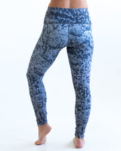 Load image into Gallery viewer, Grey Fog Yoga Pants