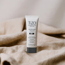 Load image into Gallery viewer, TIZO® AM Replenish Tinted SPF 40