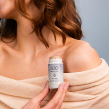 Load image into Gallery viewer, Mineral Stick Tinted SPF 45