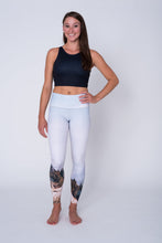 Load image into Gallery viewer, Yoga Pants Mountain Vista
