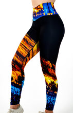 Load image into Gallery viewer, Red Rocks Concert Yoga Pants
